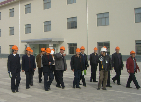 國家農(nóng)業(yè)部、財(cái)政部以及甘肅省農(nóng)業(yè)廳、財(cái)政廳等領(lǐng)導(dǎo)到公司考察調(diào)研