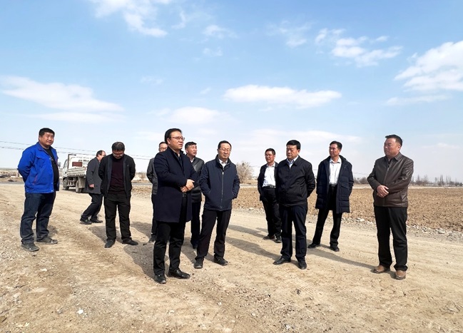 振興種業(yè)在行動,敦煌種業(yè)牽手奧凱種機、大禹節(jié)水現(xiàn)場對接推進千畝智慧種業(yè)示范園區(qū)建設(shè)項目